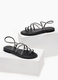 Σανδάλια δερμάτινα με στρας λουράκια Iris - Μαύρο/Ασημί 13 Σανδάλια δερμάτινα με στρας λουράκια Iris - Μαύρο/Ασημί -The Fashion Project κατάστημα sandalia dermatina iris me strass lourakia 103358 pf17