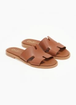 Σανδάλια δερμάτινα με ανοίγματα Estil - Ταμπά -The Fashion Project κατάστημα sandalia dermatina me anoigmata estil 110504 kv7t