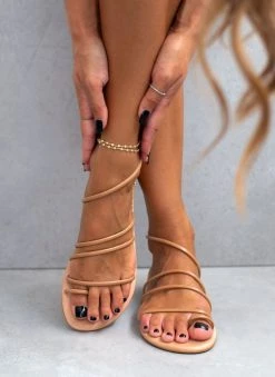 Σανδάλια δερμάτινα με λεπτά λουράκια Iris - Ταμπά -The Fashion Project κατάστημα sandalia dermatina me lepta lourakia 93397 dwst