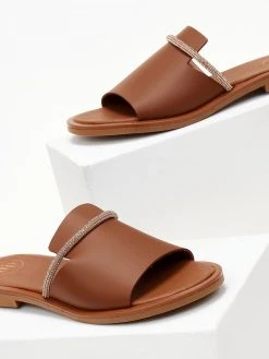 Σανδάλια δερμάτινα με φαρδιά φάσα Tfp - Ταμπά -The Fashion Project κατάστημα sandalia dermatina tfp me fardia fasa 105436 lojt