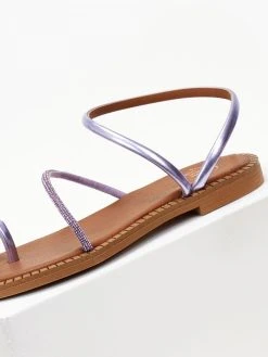 Σανδάλια δερμάτινα με περαστό λουράκι Tfp - Λιλά 8 Σανδάλια δερμάτινα με περαστό λουράκι Tfp - Λιλά -The Fashion Project κατάστημα sandalia dermatina tfp me perasto louraki 105428 7a0v