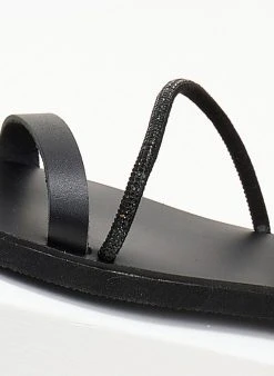 Σανδάλια δερμάτινα με λοξό Strass λουράκι Estil - Μαύρο 8 Σανδάλια δερμάτινα με λοξό Strass λουράκι Estil - Μαύρο -The Fashion Project κατάστημα sandalia estil dermatina me lokso strass louraki 105943 5244