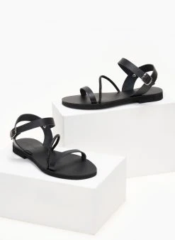 Σανδάλια δερμάτινα με λοξό Strass λουράκι Estil - Μαύρο 9 Σανδάλια δερμάτινα με λοξό Strass λουράκι Estil - Μαύρο -The Fashion Project κατάστημα sandalia estil dermatina me lokso strass louraki 105943 e0bm