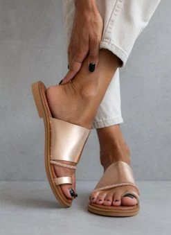 Σανδάλια δερμάτινα με στρας Estil - Χαλκός -The Fashion Project κατάστημα sandalia estil dermatina me seira strass 104532 wlnm