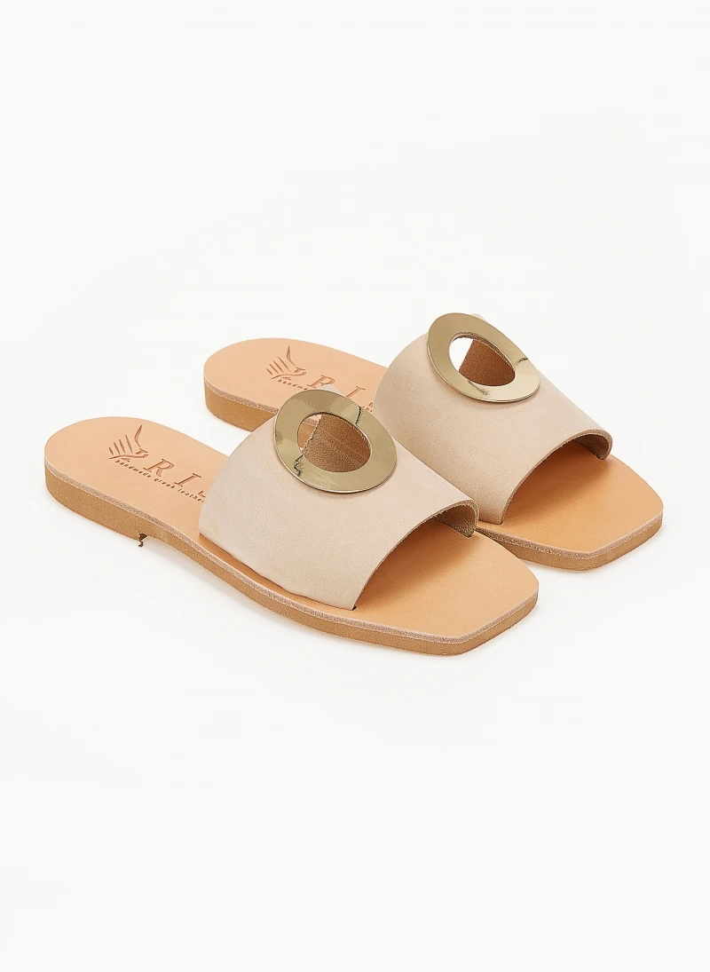 Σανδάλια Nubuck με διακοσμητικό Iris - Ζαχαρί 4 Σανδάλια Nubuck με διακοσμητικό Iris - Ζαχαρί - Image 2