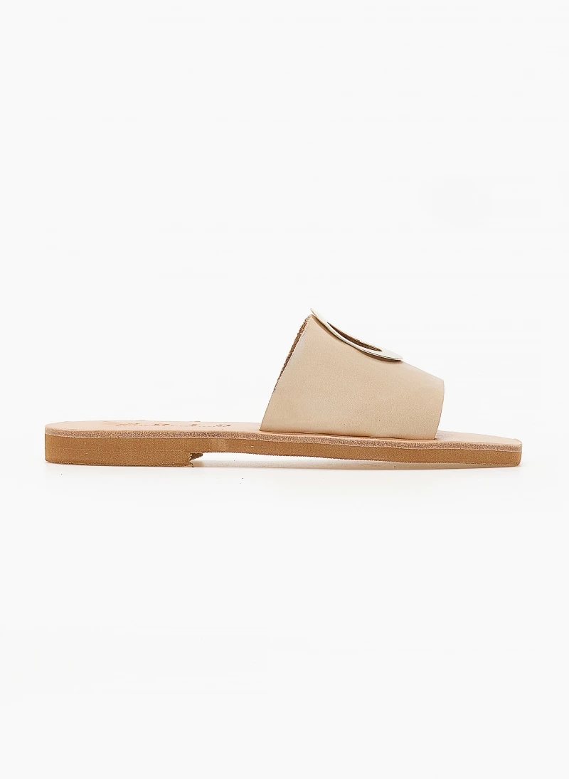 Σανδάλια Nubuck με διακοσμητικό Iris - Ζαχαρί 7 Σανδάλια Nubuck με διακοσμητικό Iris - Ζαχαρί - Image 5
