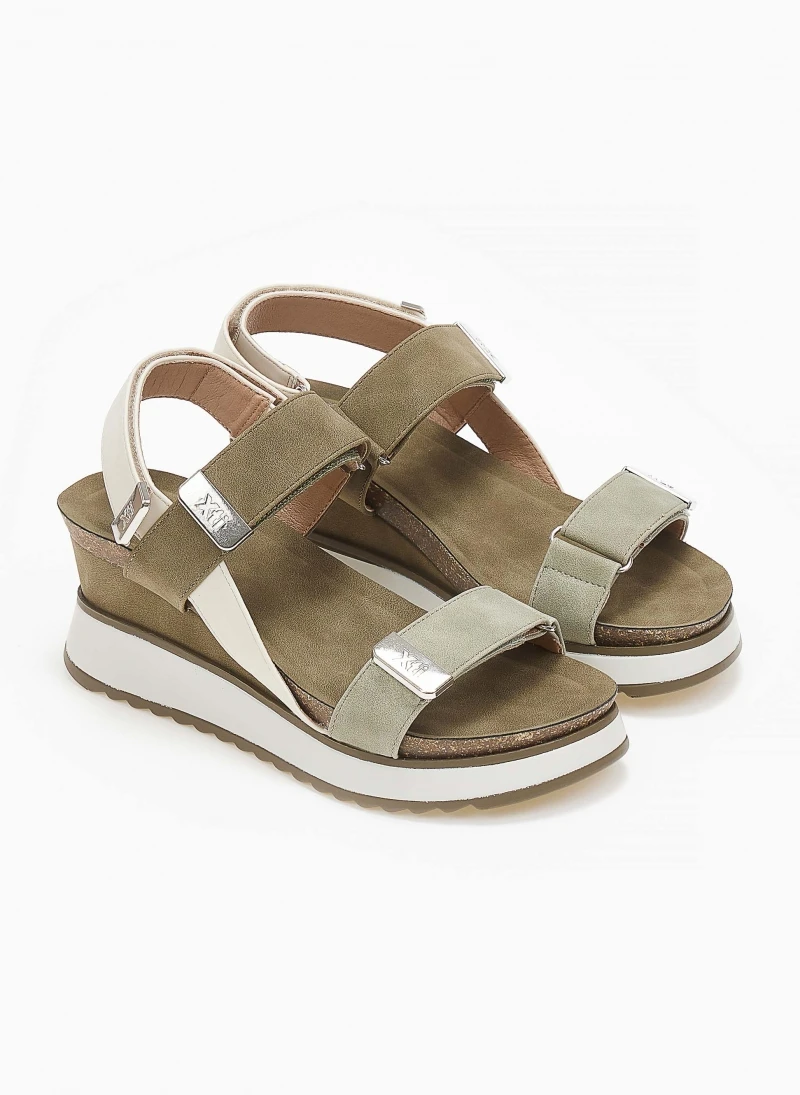 Xti Footwear Πλατφόρμες Sporty με Velcro Xti 141095 - Χακί 6 Xti Footwear Πλατφόρμες Sporty με Velcro Xti 141095 - Χακί - Image 4